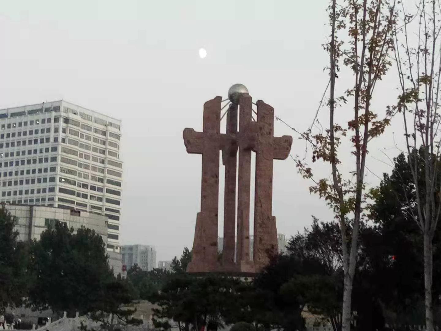 保定出租车女司机,保定女公交司机