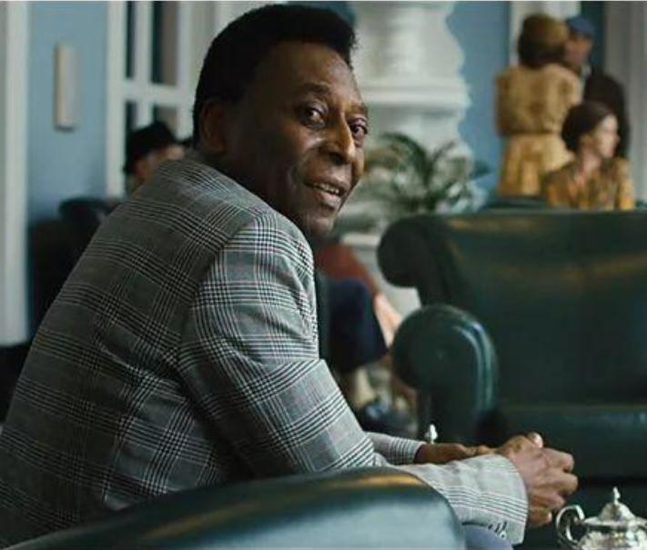 贫民窟的擦鞋少年,贫民窟擦鞋少年