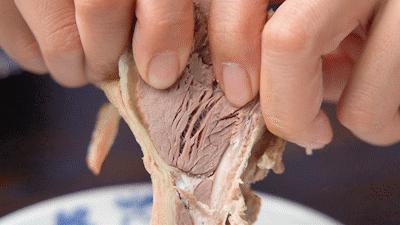 三伏天吃羊肉是种怎么样的体验,三伏天吃羊肉让你大汗淋漓