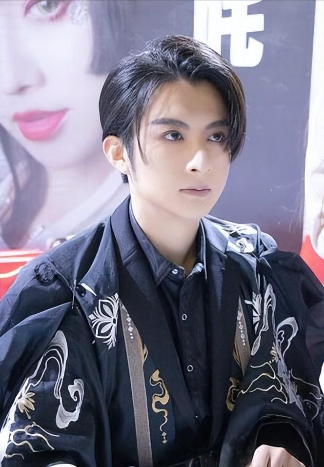 被骂疯子,16岁被骂疯子