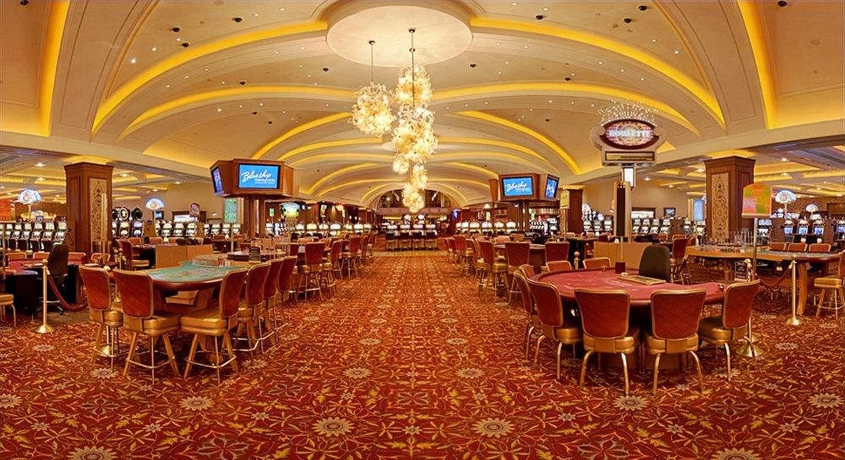 “三姓家奴”马德，身为新义安成员不给向华胜面子，晚年极其凄惨