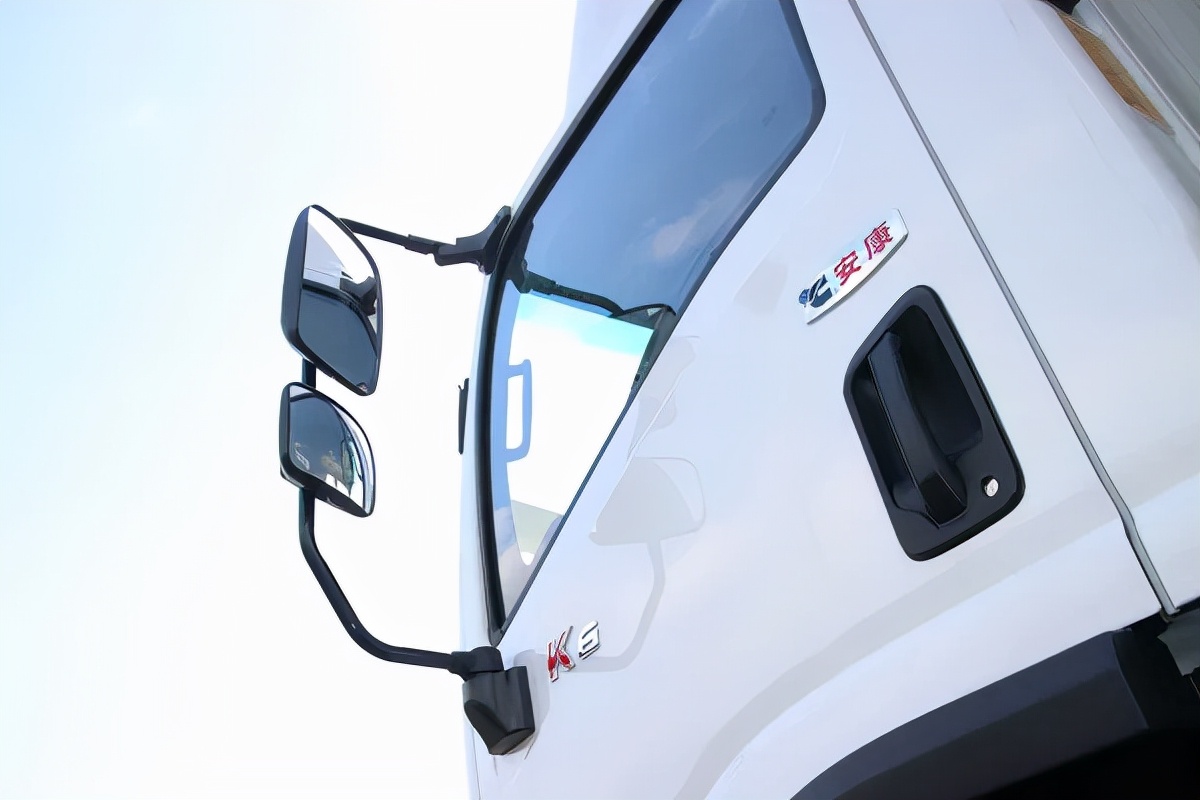 经典国三车江淮威铃,江淮威铃油电混动轻卡