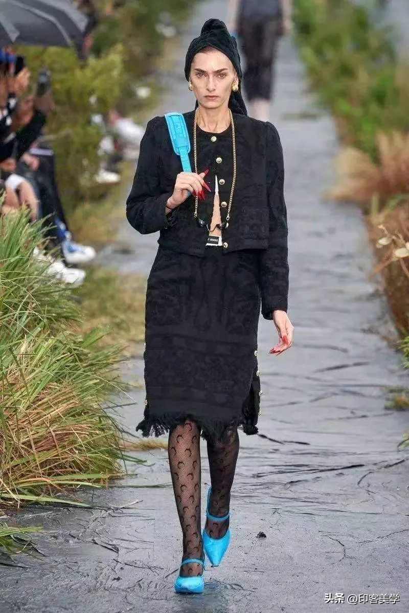 曾经“土low”的审美潮流，现在“真香”