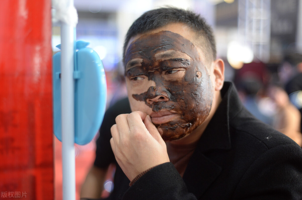 这几种面膜一定不要买,这些烂脸面膜千万别买