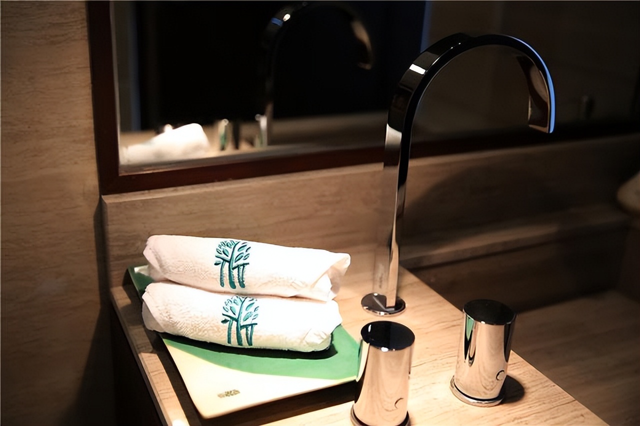 探秘秀丽山水,探秘黄山村