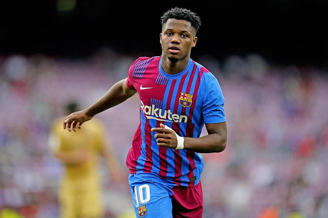 巴塞罗那法蒂什么时候复出,法切蒂10号