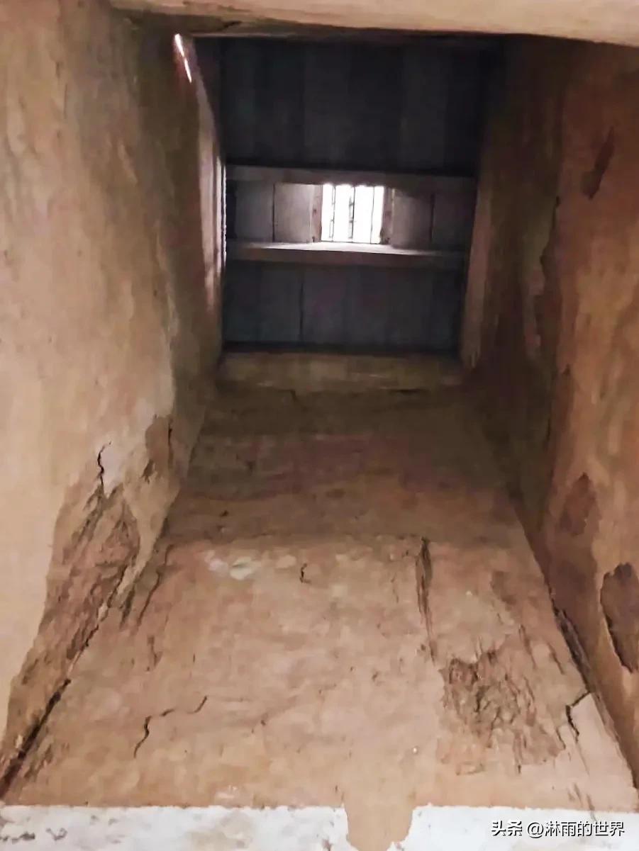 乾陵无字碑咸阳市,乾陵无字碑解说