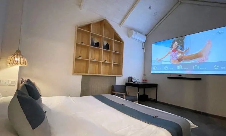 春树影舍直播,春树影舍酒店免费住是真的吗