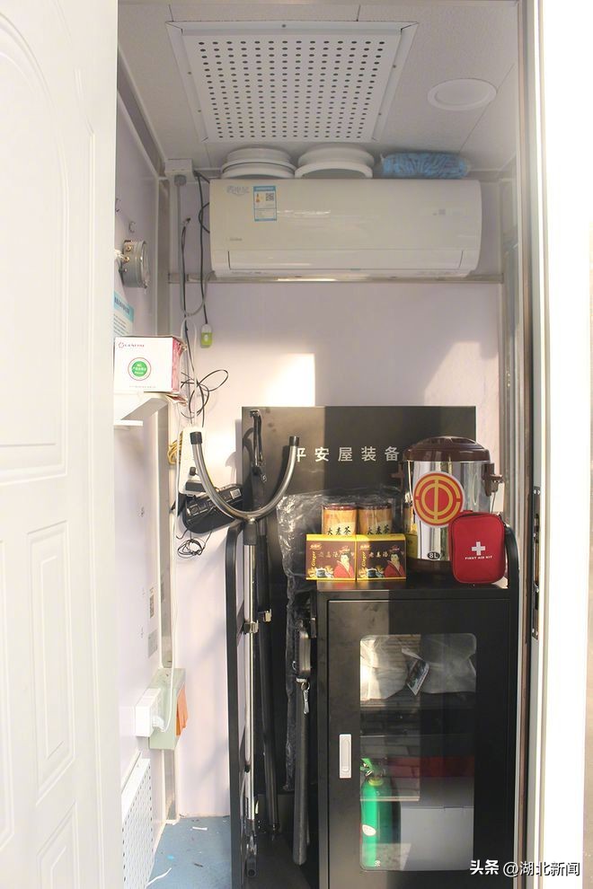 买来时3万多，现在仅800元！上海的核酸亭“再就业”没那么容易