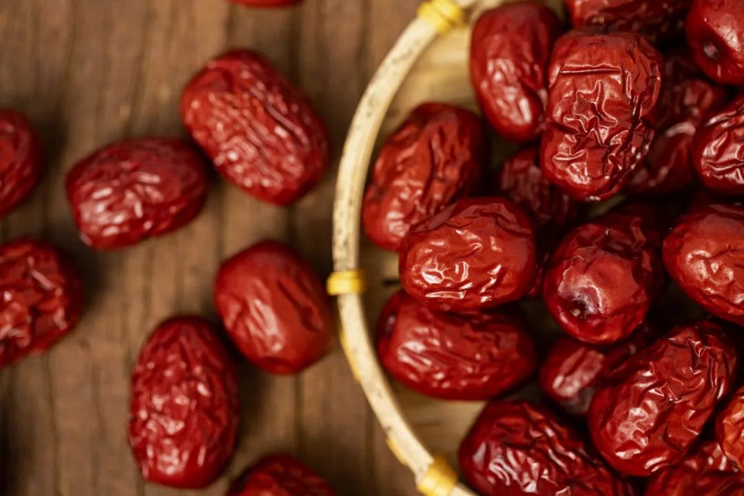 红枣虽好这五种人不宜吃,红枣这3类人最好别吃