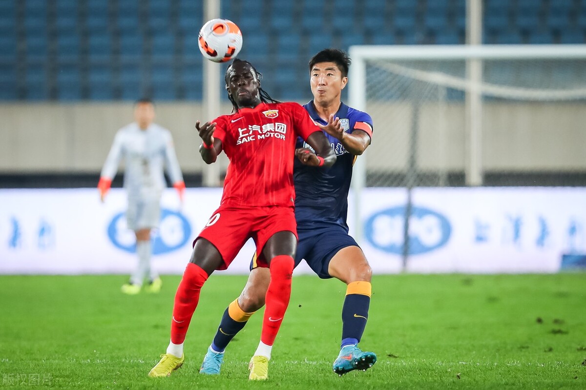 上港亚冠逆转,上港锋霸武磊