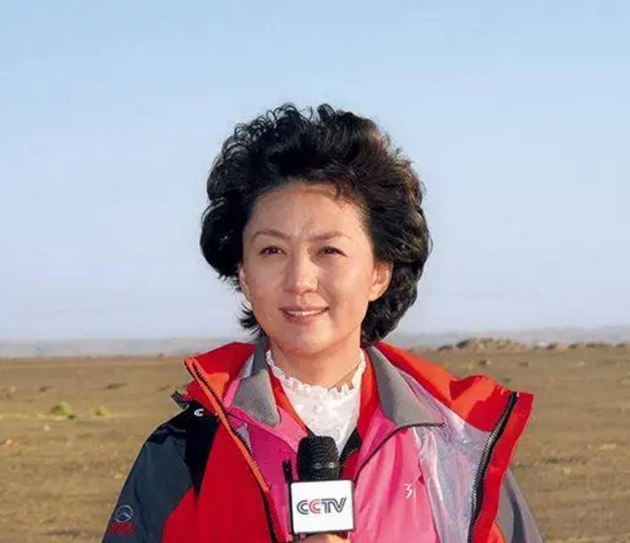 主持人海霞年龄多大身高,主持人海霞是否退出新闻联播