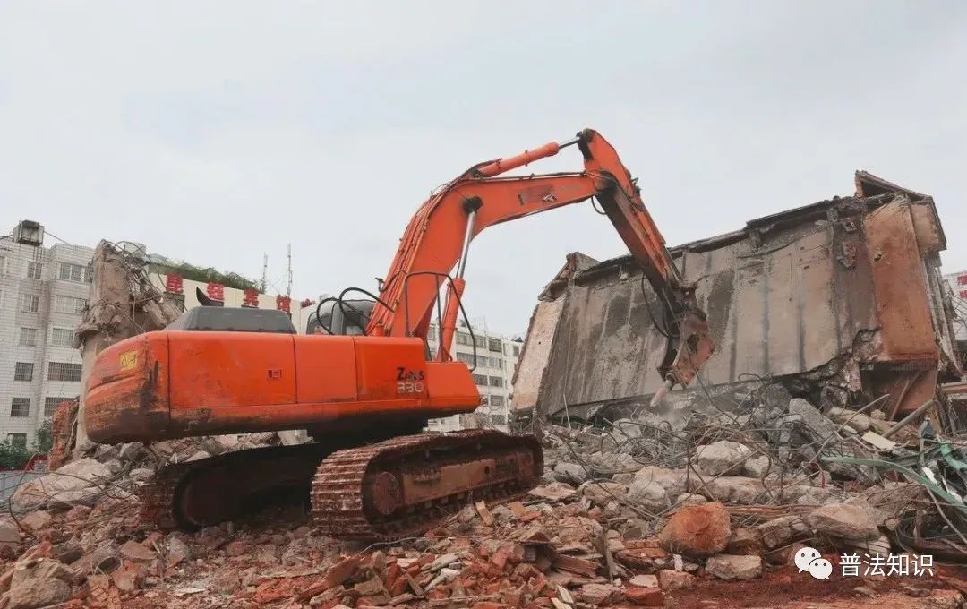 宅基地房子被强拆了怎么办,宅基地上房屋被强拆