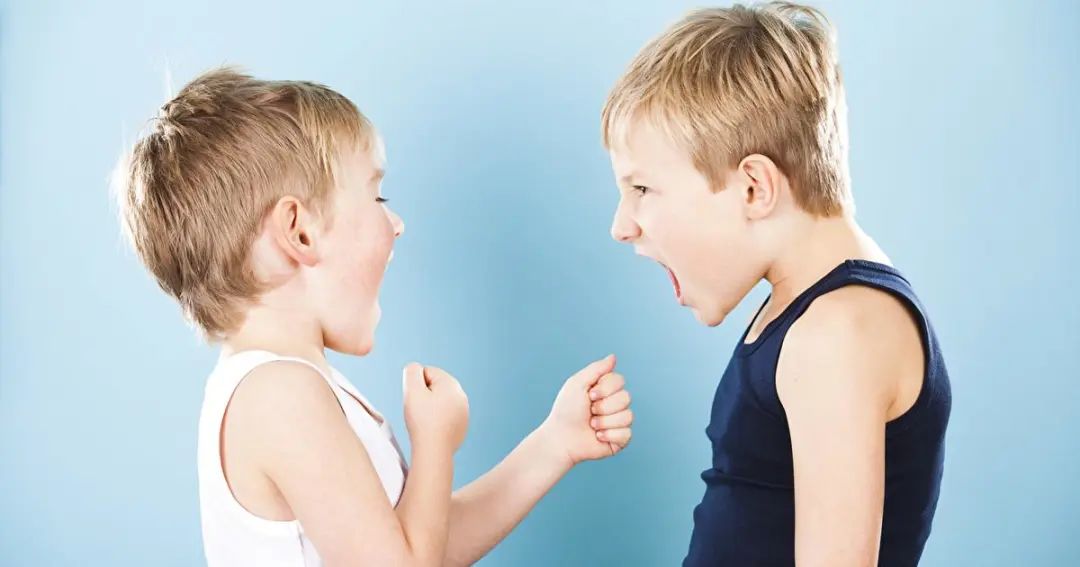 近视多少度用英语怎么说,眼睛近视多少度用英语怎么说