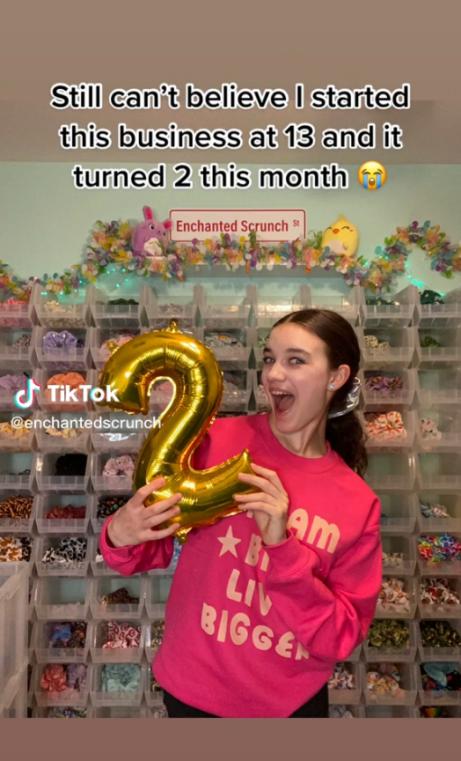 拼多多均价3元的发圈，竟被TK上15岁美国少女以超10倍的价格卖出