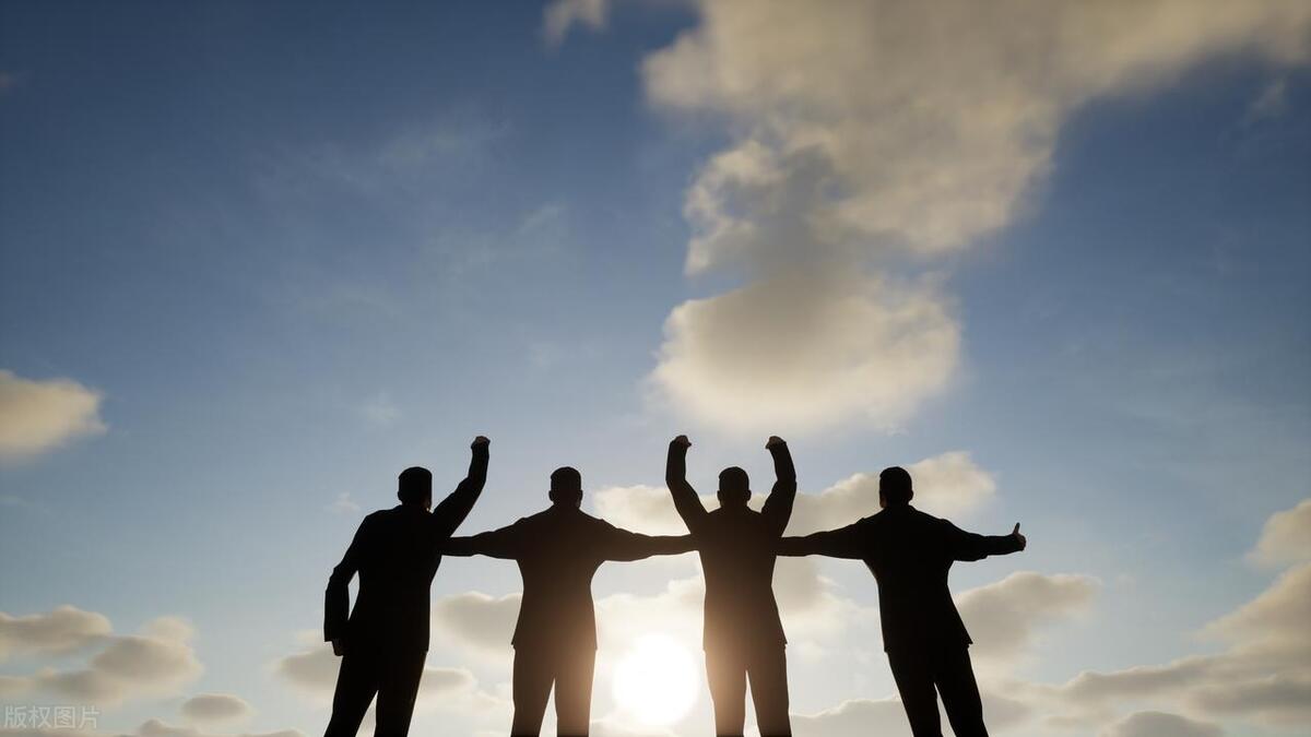 大学学校卖零食最赚钱吗,在大学卖零食能赚到钱吗