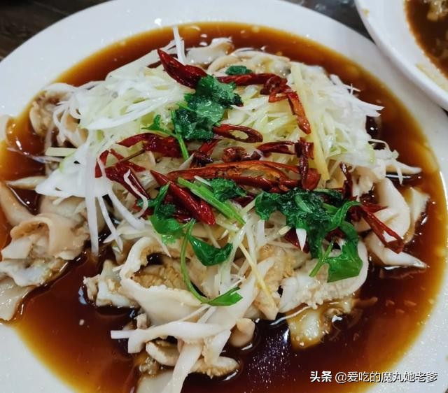 大连这家知名老菜馆，200多点了4个硬菜，老味道总能勾起回忆