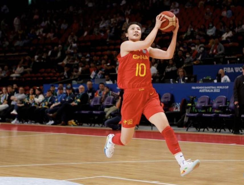 单节2-27，惨败31分！女篮差点刷新最差纪录，没李梦韩旭真的不行