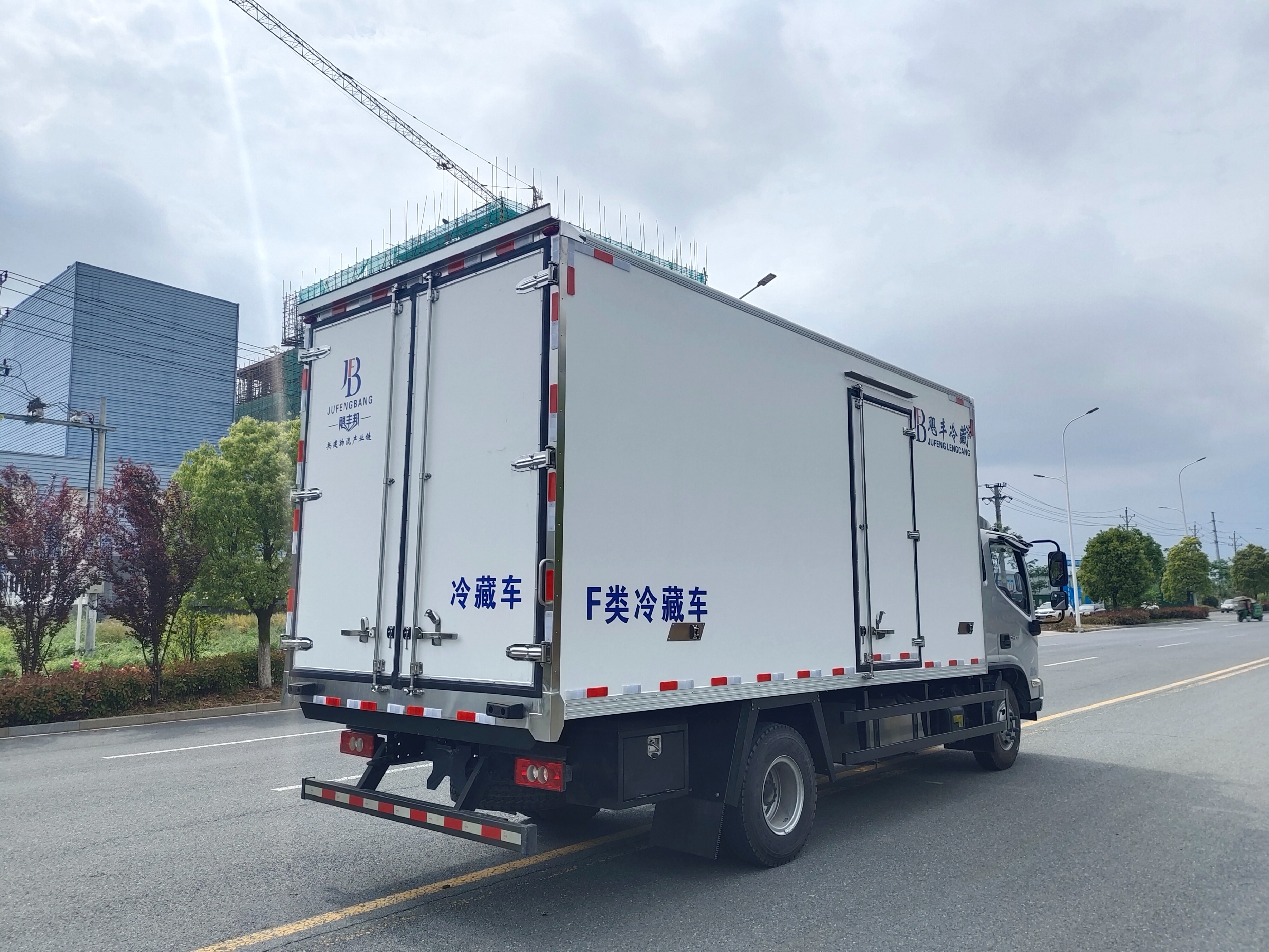 5米2黄牌冷藏车多少钱一辆,黄牌5.2米冷藏车