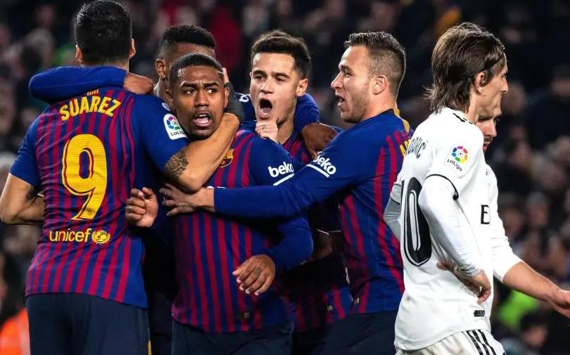 国王杯：巴塞罗那VS皇家马德里，强强交手，主队火力全开