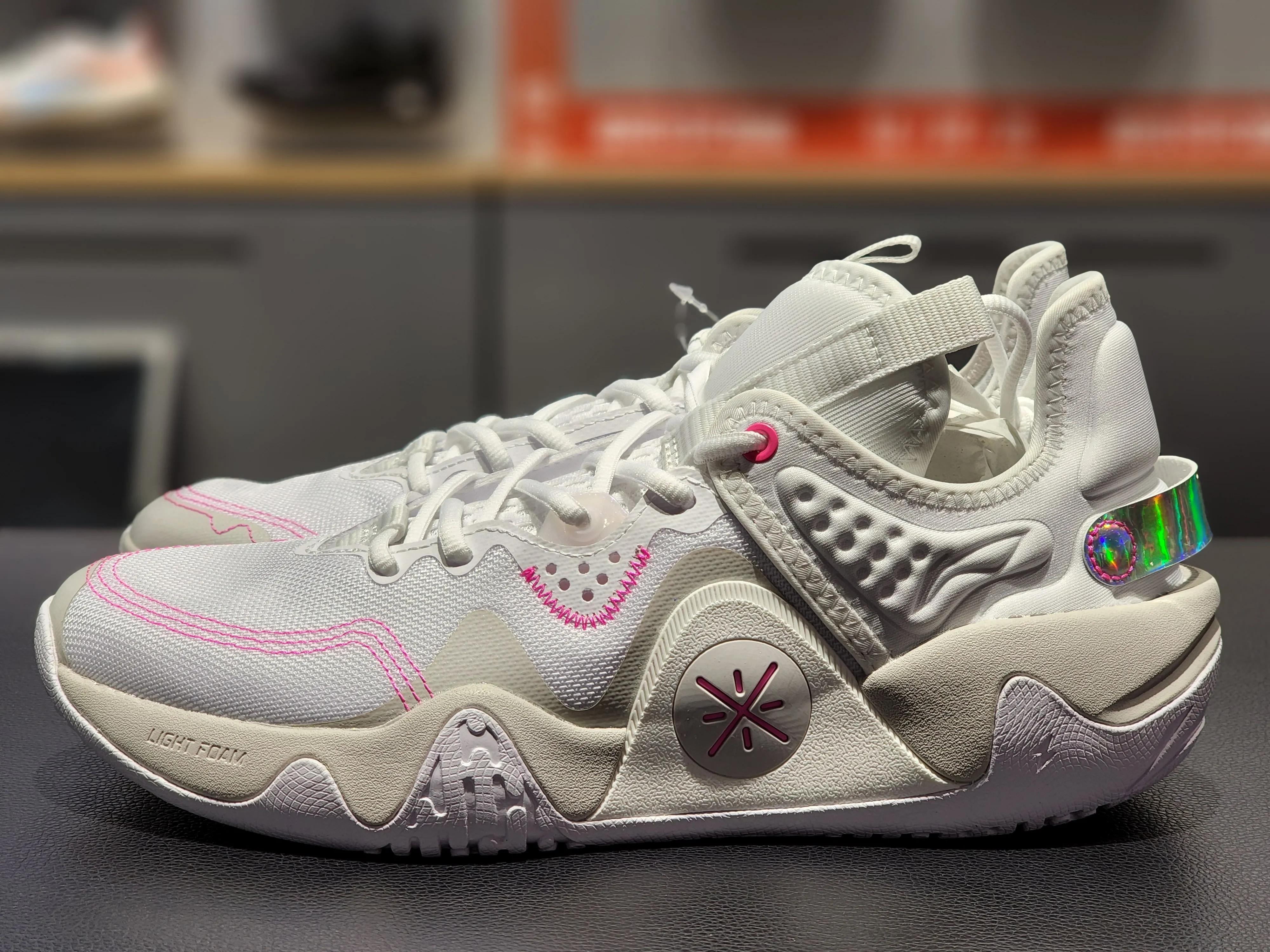 性价比高一点篮球鞋,性价比高而且便宜的篮球鞋