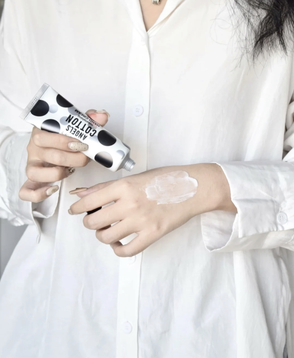 品牌高档香水味持久护手霜,秋冬香氛护手霜推荐留香保湿滋润