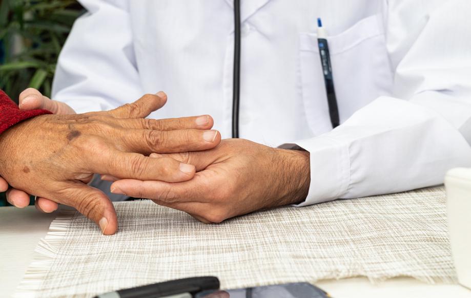 医院专家证实这17种病纯属忽悠,这6种病无法治愈别再被骗