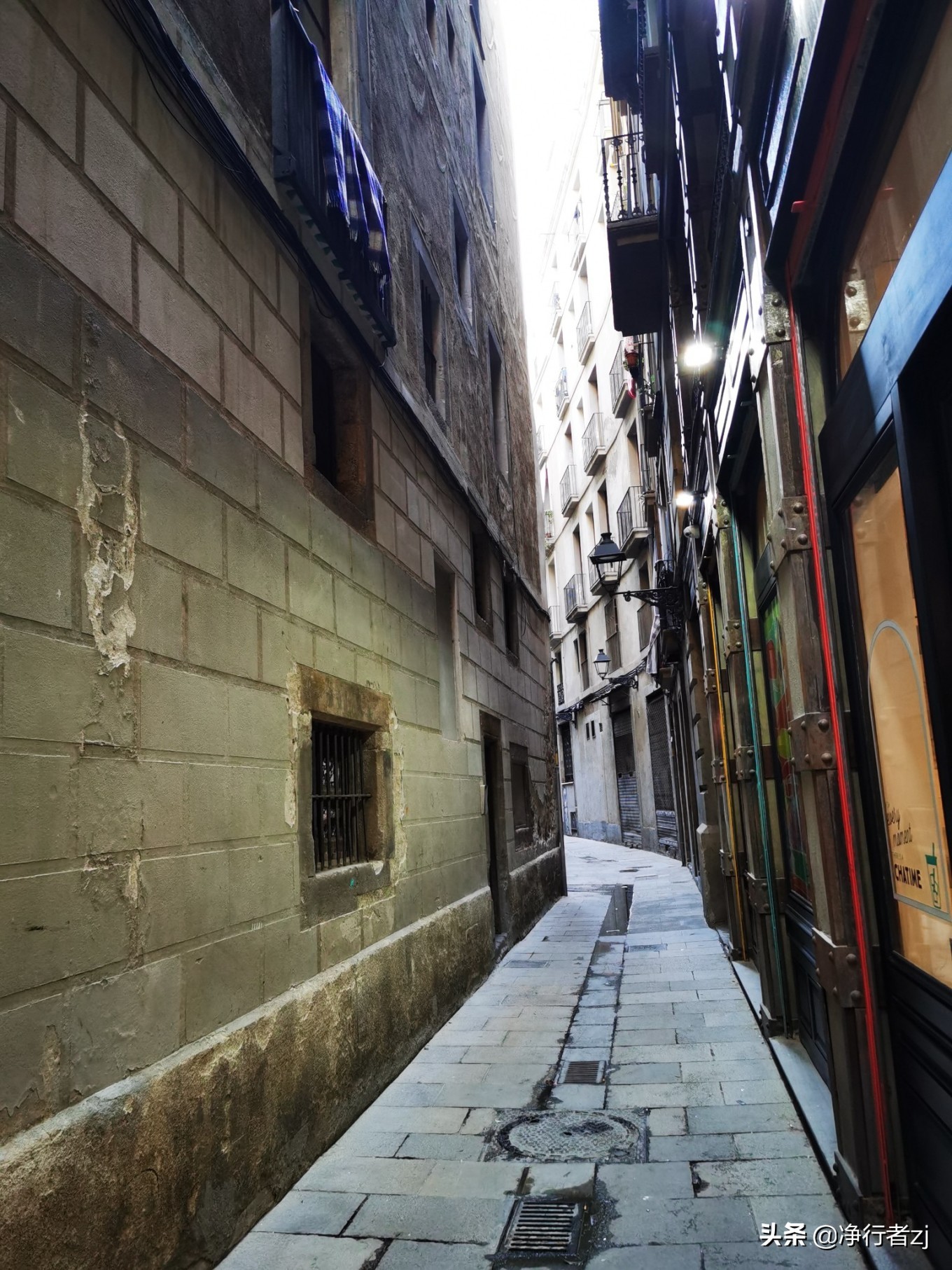 冬日暖阳拔“牙”记（34）巴塞罗那：高迪打造的欧洲之花（上）