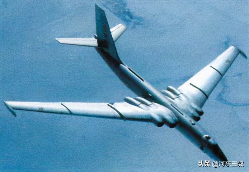 轰8战略轰炸机,就算和原型同期的米亚4相比,差距还是相当大