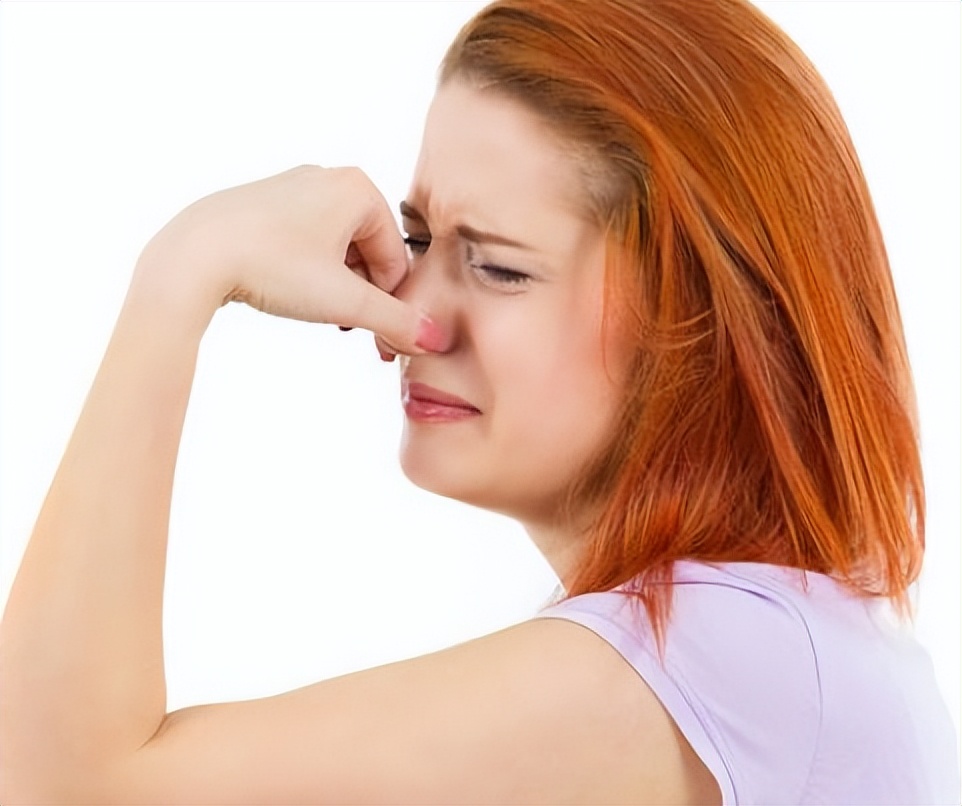 女性有异味发臭怎么处理,女性身体发臭异味用什么药