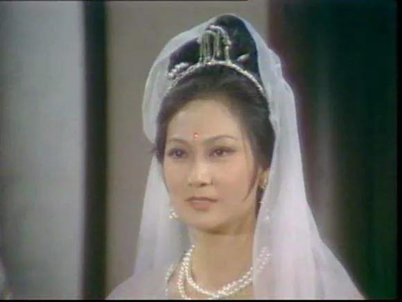 楚留香大战无花和尚无花不敌自尽,楚留香无花和尚为啥要死