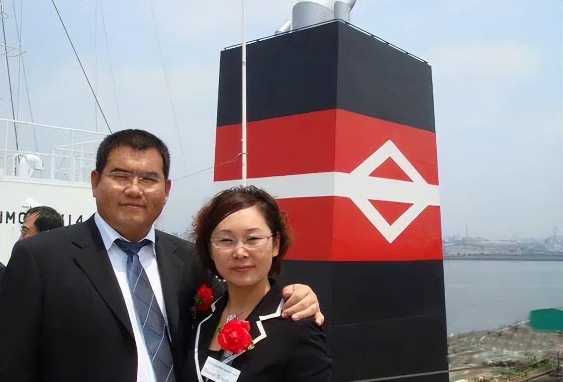 汶川地震谁捐8亿,汶川地震捐7千万