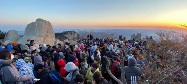 为什么国内旅游比国外旅游贵,为什么国内游这么贵
