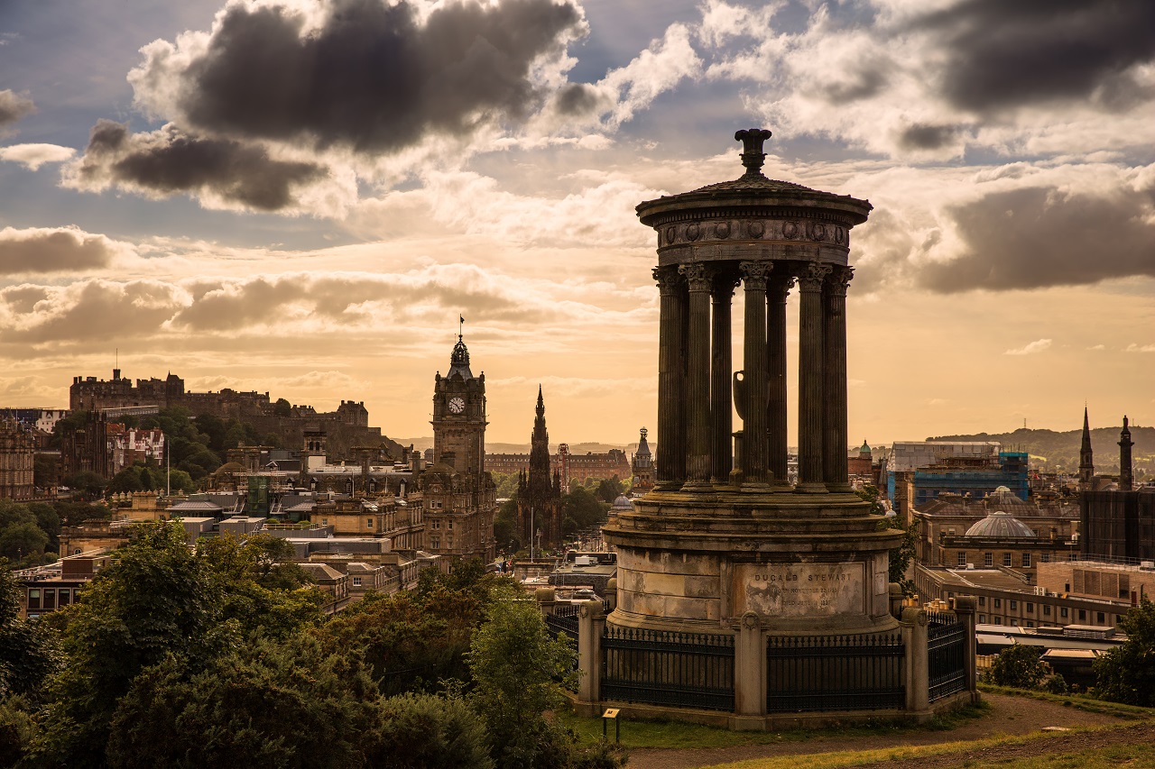 爱丁堡edinburgh是什么,爱丁堡一个充满文学气息的城市