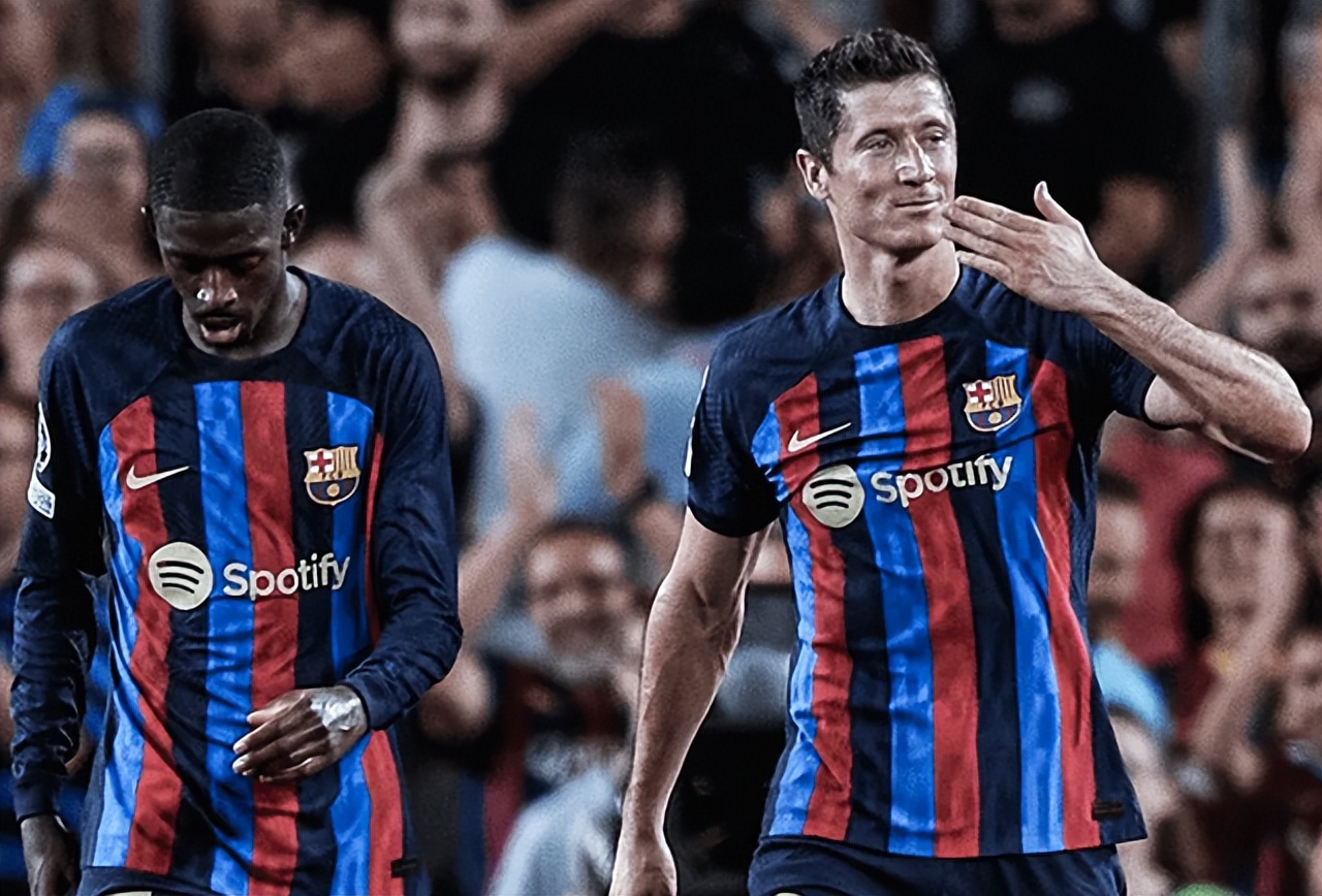 足坛第14位“亿元先生”诞生,此前13位仅1人超值,皇马曼联比惨