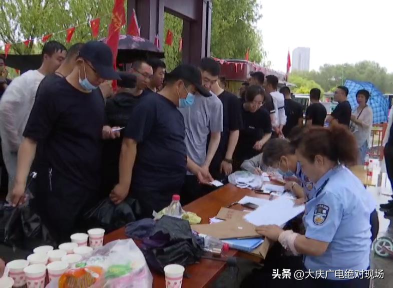 澶у簡鐗硅鎷夌粌姣旇禌,鐩戠嫳璀﹀療寰掓鍋ヨ韩娲诲姩鏂规