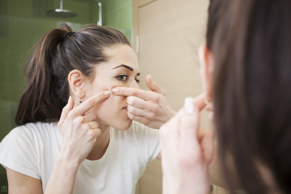 一个地方痘痘反复发作,粉刺痘痘反复发作怎么治疗