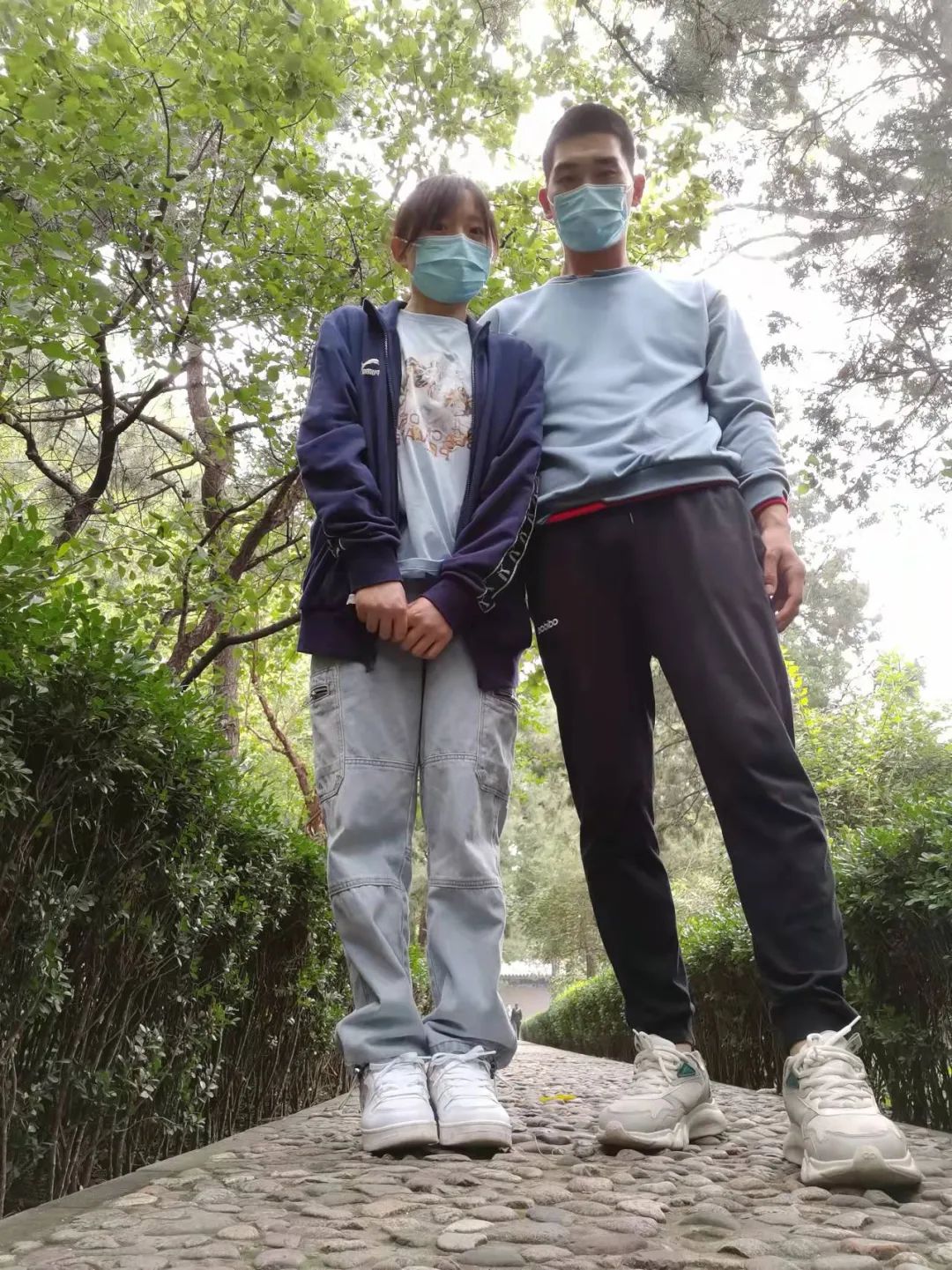 *警武**少尉、陆军中士，俩人结婚了！