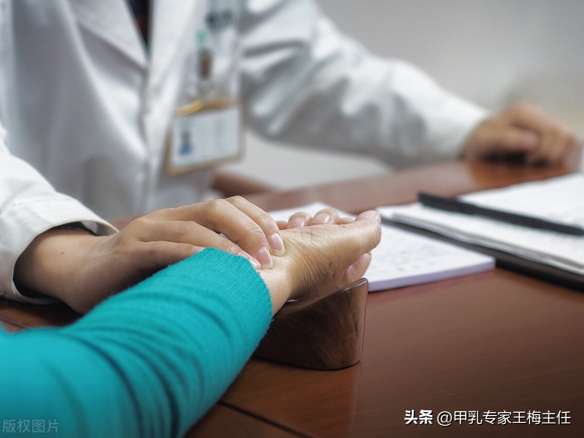 咽炎有痰最简单的自愈方法,咳嗽祛痰慢性咽炎有效治疗方法