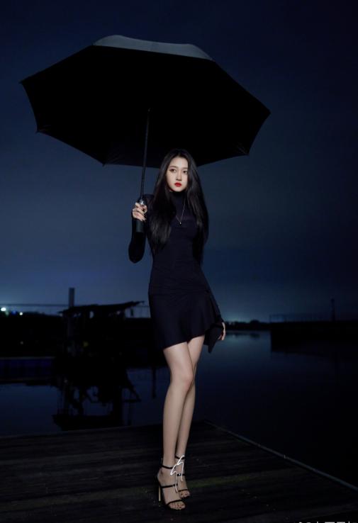 综艺杨紫白鹿赵露思杨超越金晨,虞书欣白鹿赵露思金晨杨紫合体