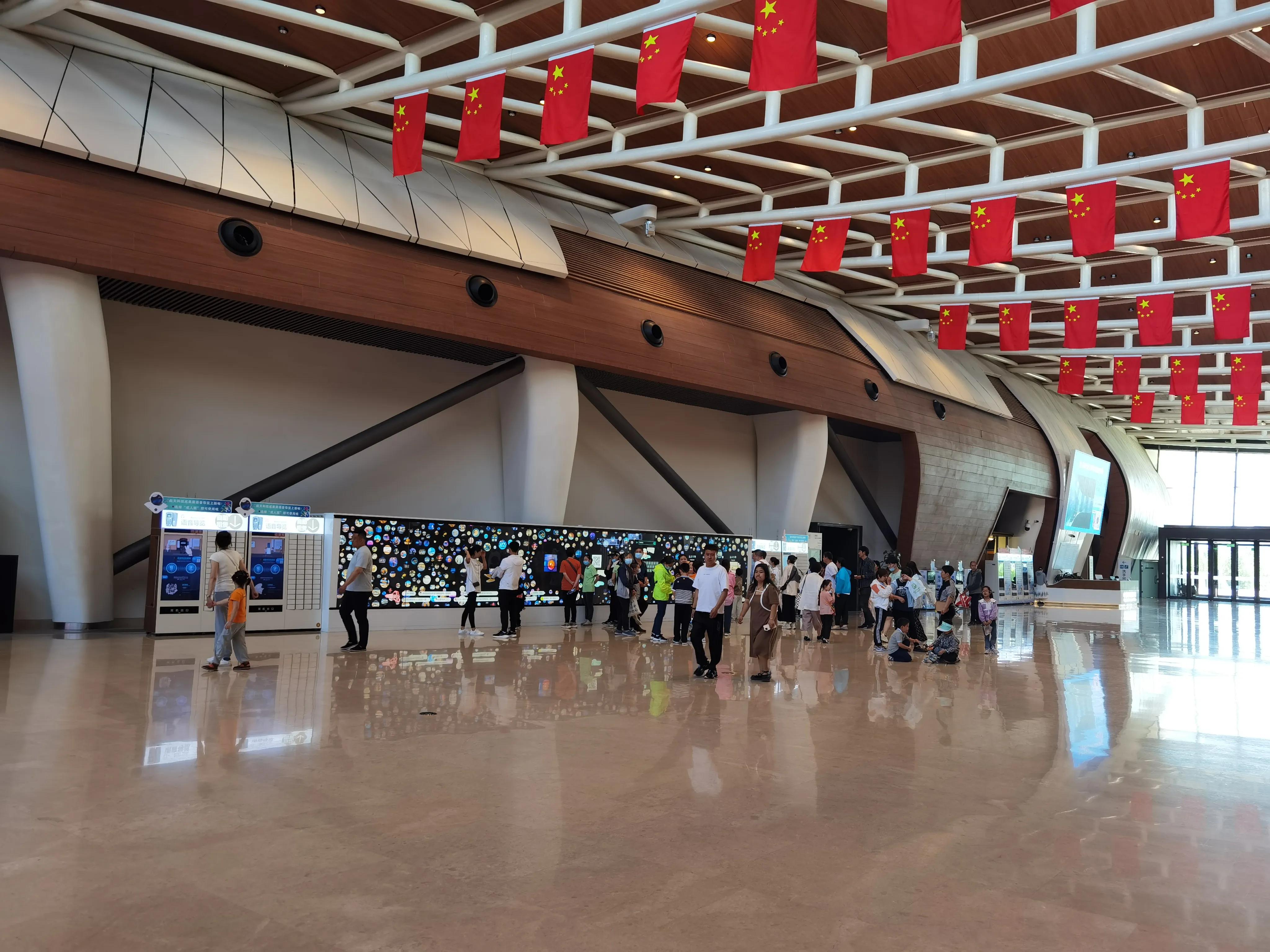 南湾海洋动物公园,国家海洋博物馆和南湾公园哪个好