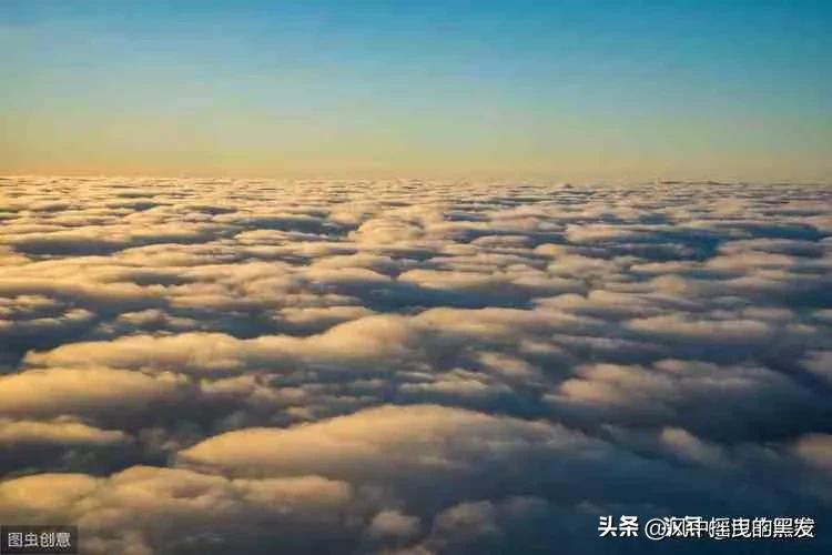 一天学一单词,沸反盈天成语