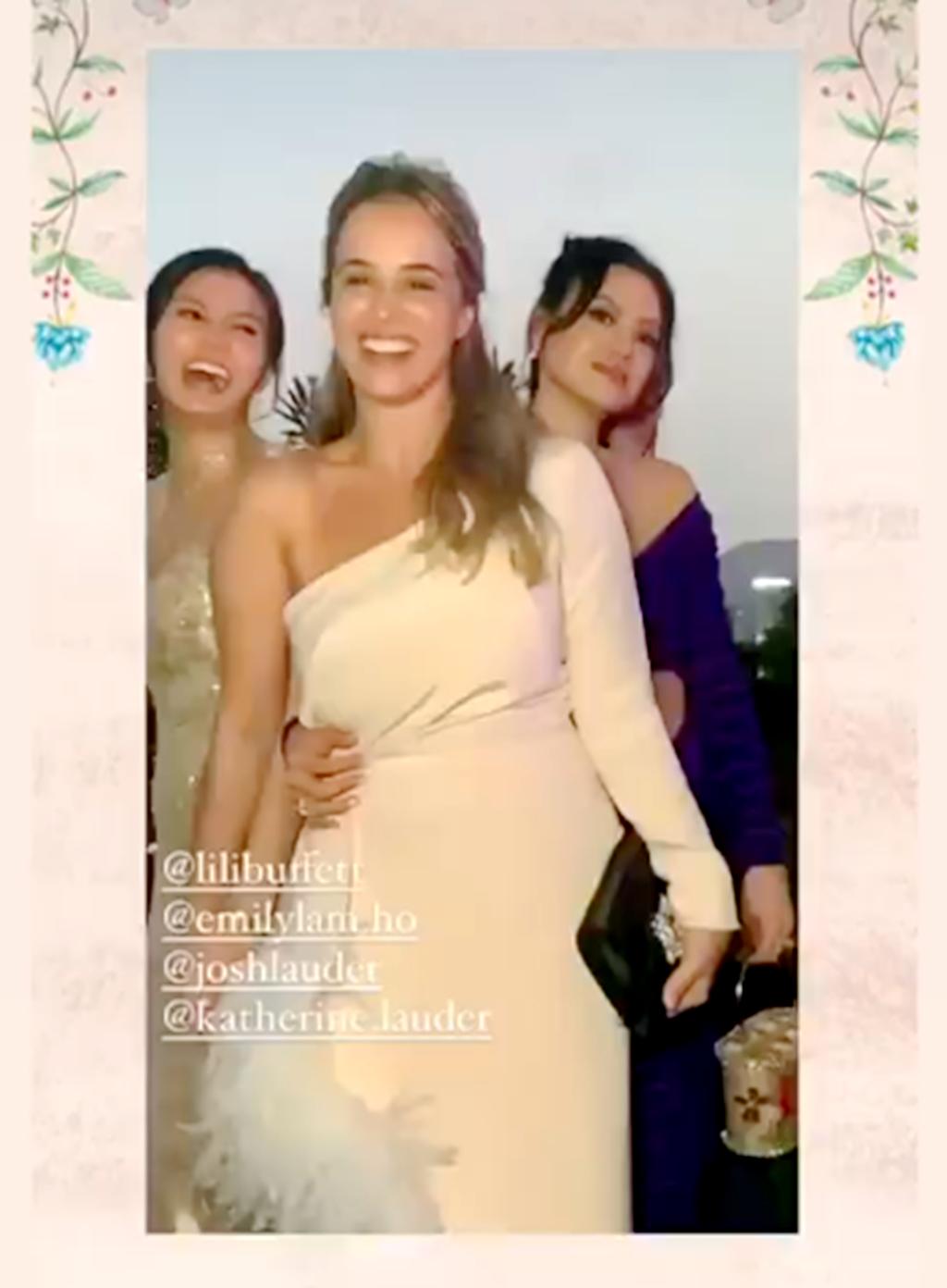 何超欣奚梦瑶一起玩,何超欣和李嘉欣同框