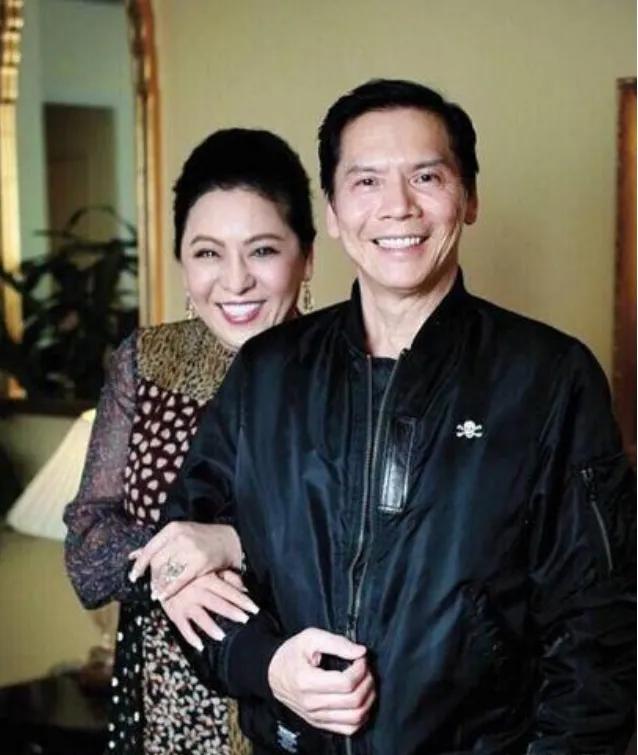 豪横富二代遇上拜金女彩礼50万,豪横富二代遇上拜金女50万彩礼