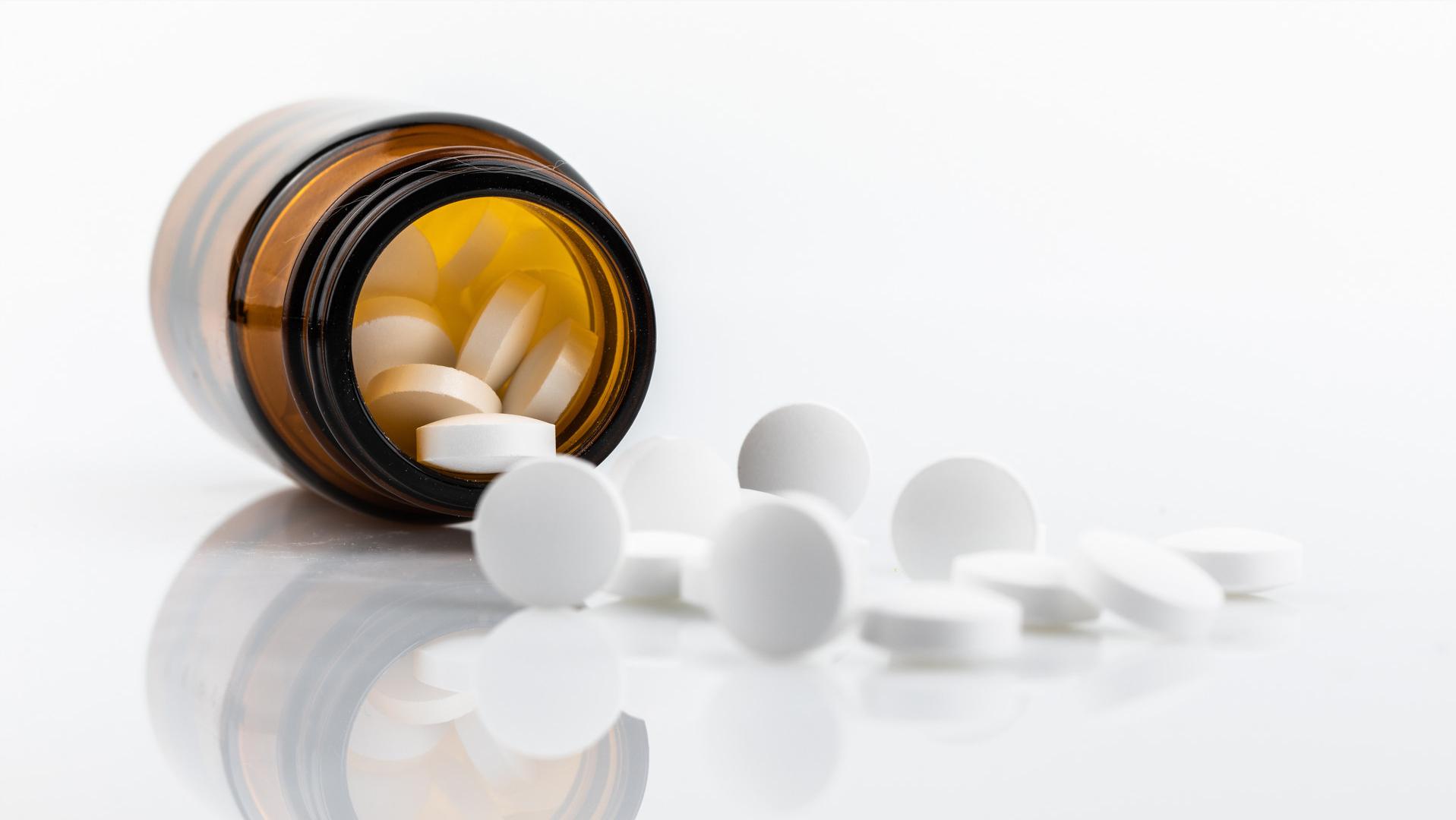 乳腺癌患者吃药出现子宫内膜增生,要切掉子宫?听听医生怎么说