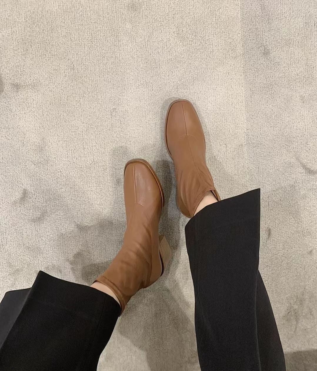 今年流行的马丁靴这样选才够时髦,今年流行什么短腿马丁靴