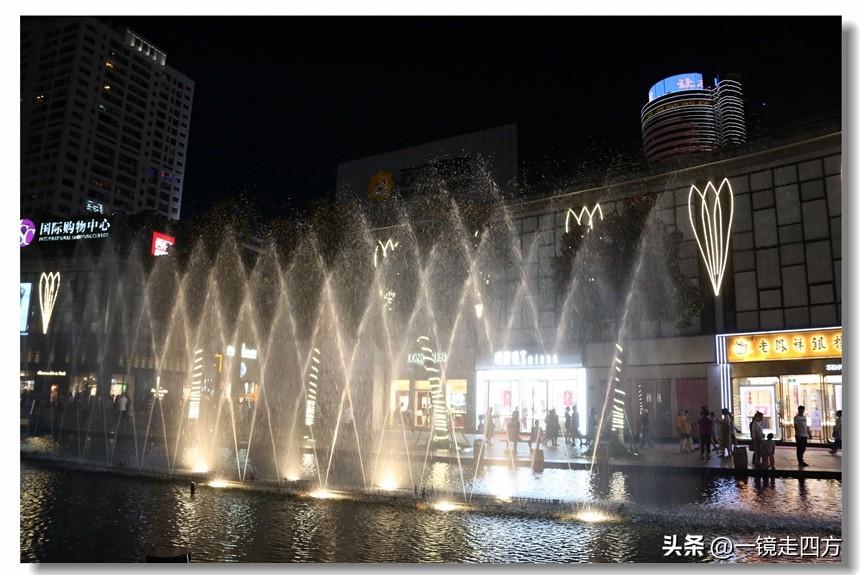 宁波天一购物广场,宁波特色天一广场