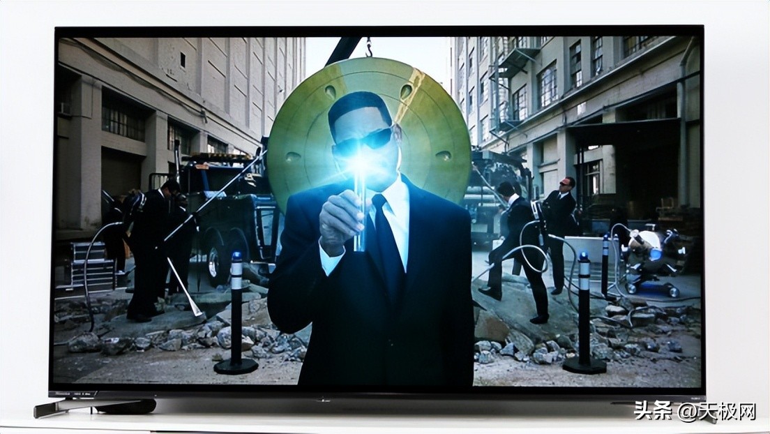 娴蜂俊鐢佃e8nultra75鑻卞璇勬祴,娴蜂俊e8k鐢昏川鐪熷疄娴嬭瘎