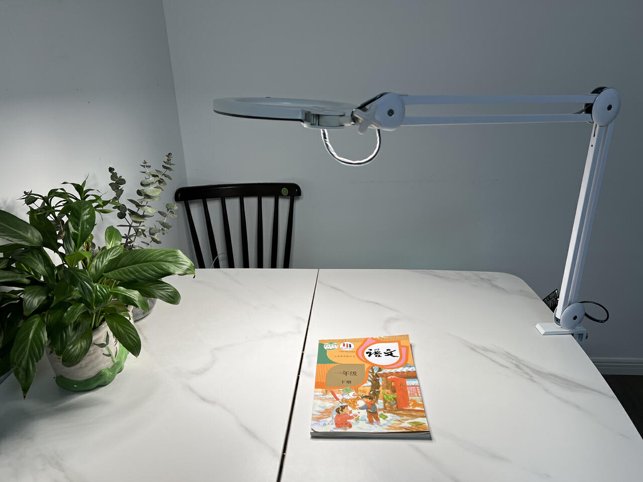 nir红光能用于照射眼睛么,nir红光护眼台灯靠谱吗