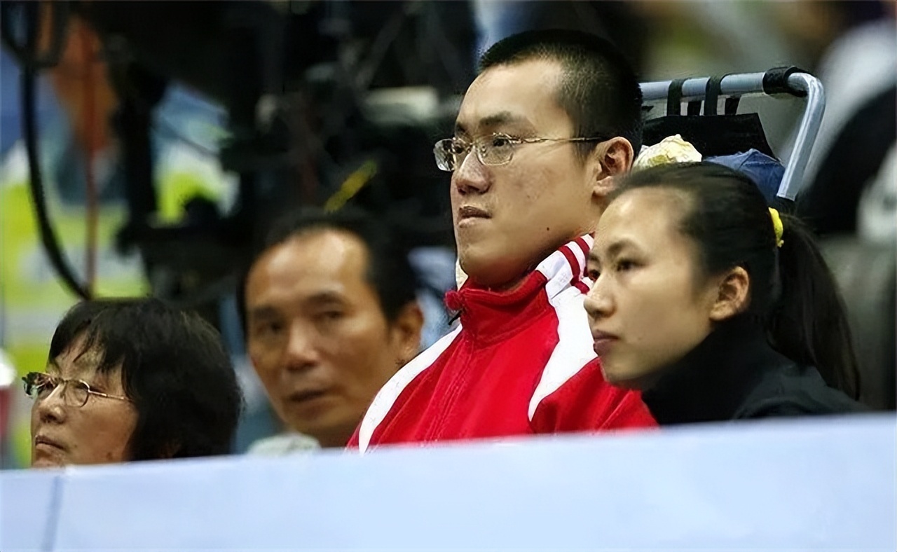 汤淼母亲改嫁的原因,汤淼父亲和母亲离婚了吗